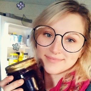 Meet your Posher, Kendra